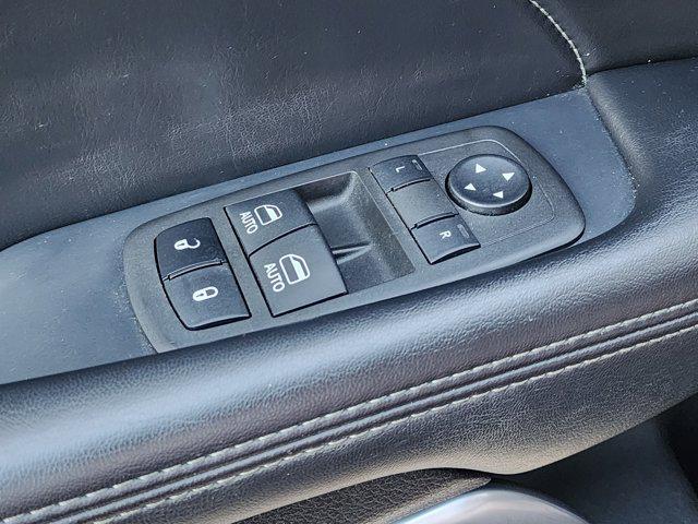 Photo of 2022 Pitch Black Clearcoat Dodge Challenger
