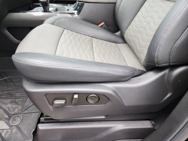 Photo of 2025 Black Chevrolet Silverado 1500