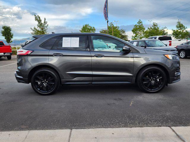 Photo of 2020 Magnetic Ford Edge
