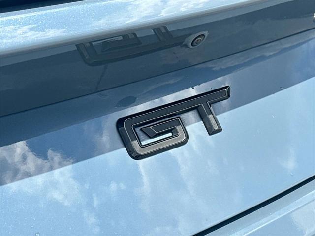 Photo of 2024 Vapor Blue Metallic Ford Mustang