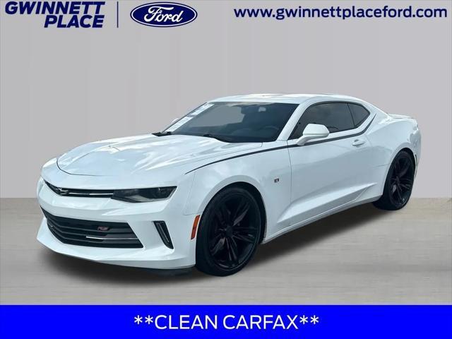 Photo of 2018 Summit White Chevrolet Camaro