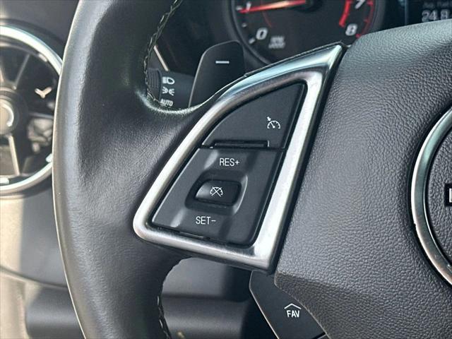 Photo of 2018 Summit White Chevrolet Camaro