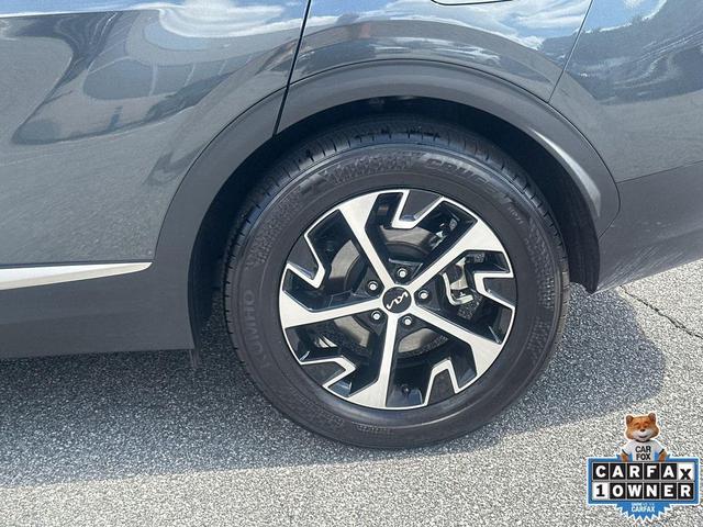 Photo of 2025 Gravity Gray Kia Sportage