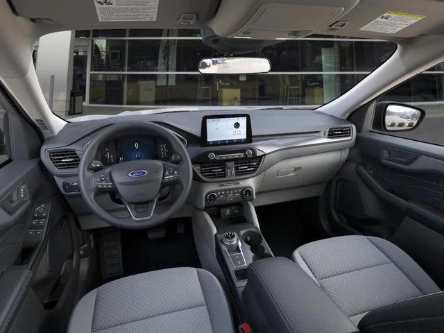 Photo of 2025 Oxford White Ford Escape