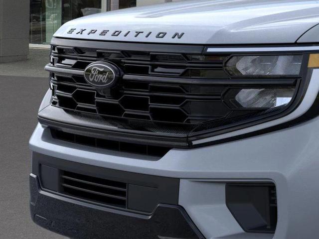 Photo of 2025 Glacier Gray Metallic TC Ford Expedition Max