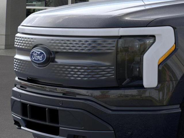 Photo of 2025 Agate Black Metallic Ford F-150 Lightning