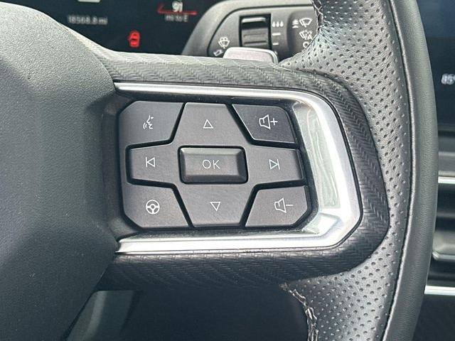Photo of 2024 Shadow Black Ford Mustang
