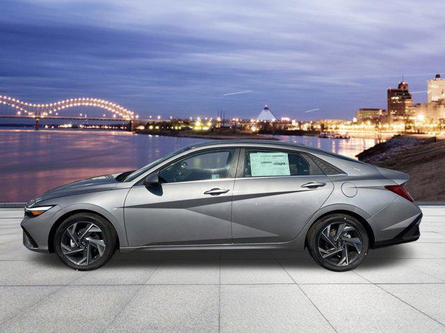 Photo of 2025 Fluid Metal Hyundai ELANTRA