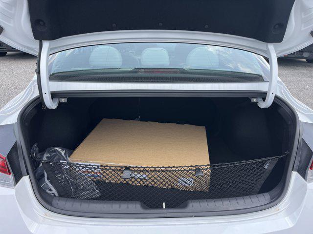 Photo of 2025 Serenity White Hyundai ELANTRA