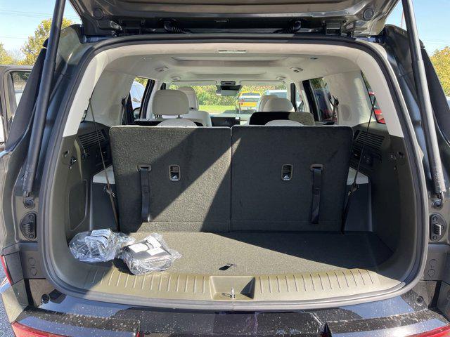 Photo of 2025 Rockwood Green Hyundai SANTA FE
