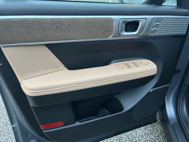 Photo of 2025 Ecotronic Gray Matte Hyundai SANTA FE
