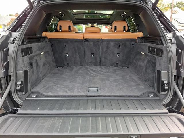 Photo of 2019 Black Sapphire Metallic BMW X5