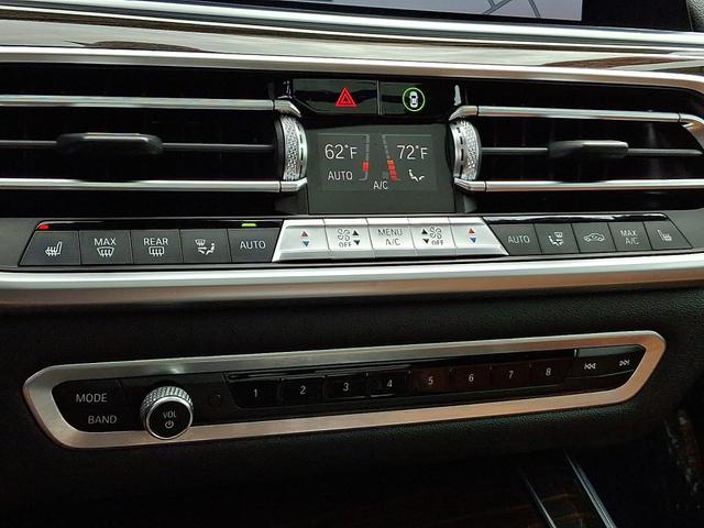 Photo of 2019 Black Sapphire Metallic BMW X5