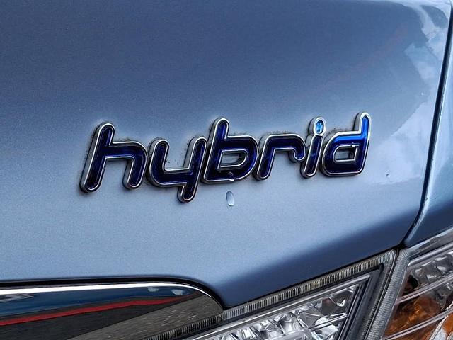 Photo of 2014 Blue Sky Metallic Hyundai SONATA Hybrid