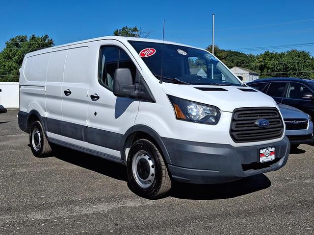 Photo of 2016 Oxford White Ford Transit-150