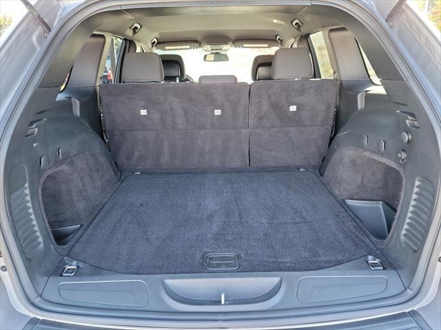 Photo of 2015 Billet Silver Metallic Clearcoat Jeep Grand Cherokee