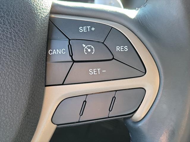 Photo of 2015 Billet Silver Metallic Clearcoat Jeep Grand Cherokee