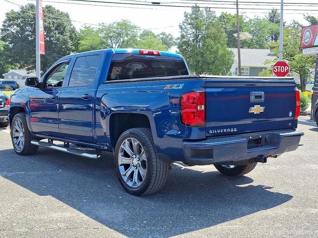 Photo of 2017 Deep Ocean Blue Metallic Chevrolet Silverado 1500