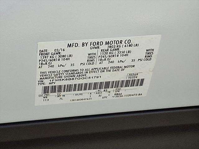 Photo of 2016 Oxford White Ford Explorer