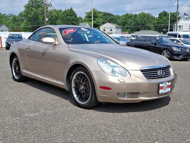 Photo of 2004 Egyptian Sand Pearl Lexus SC 430