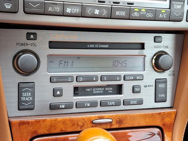 Photo of 2004 Egyptian Sand Pearl Lexus SC 430