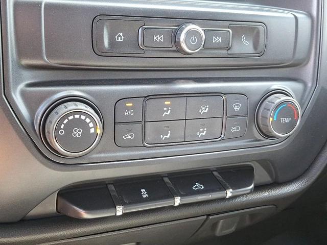 Photo of 2016 Summit White Chevrolet Silverado 2500