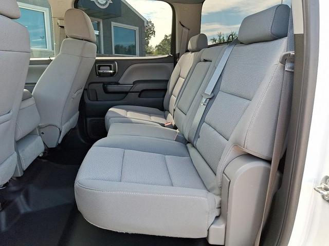 Photo of 2016 Summit White Chevrolet Silverado 2500