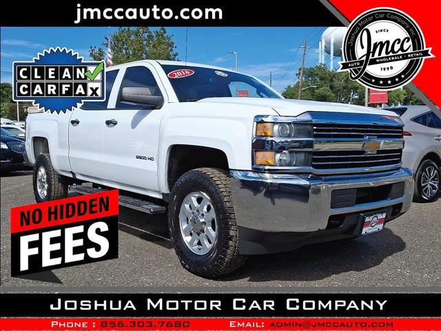 Photo of 2016 Summit White Chevrolet Silverado 2500