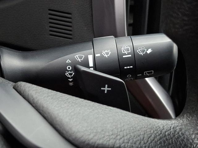 Photo of 2019 Ice Silver Metallic Subaru Ascent
