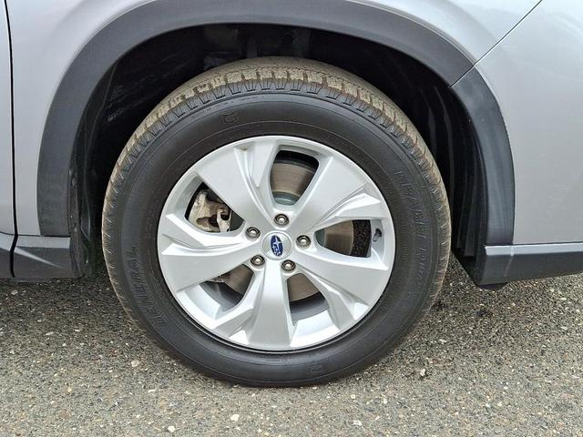 Photo of 2019 Ice Silver Metallic Subaru Ascent