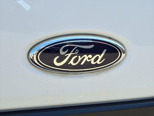 Photo of 2020 Oxford White Ford Transit-250