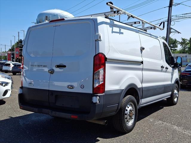 Photo of 2020 Oxford White Ford Transit-250