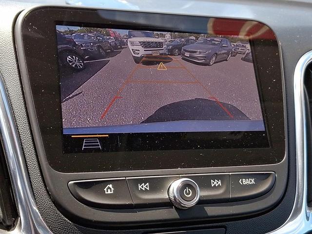 Photo of 2019 Silver Ice Metallic Chevrolet Equinox