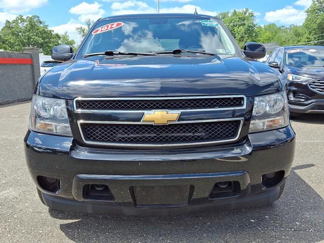 Photo of 2014 Black Chevrolet Tahoe