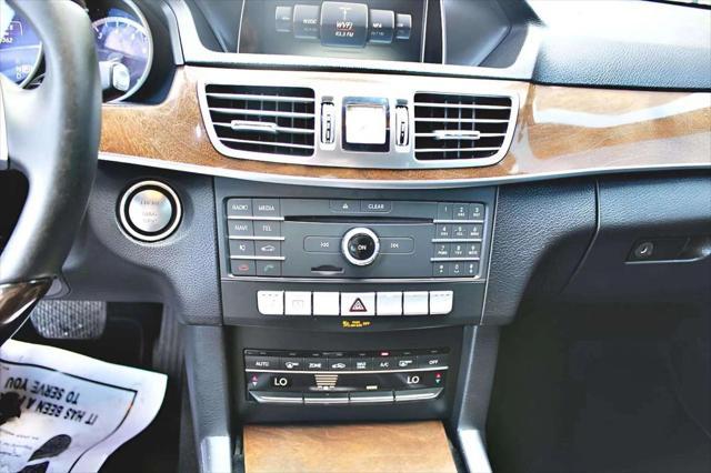 Photo of 2016 Black Mercedes-Benz E-Class