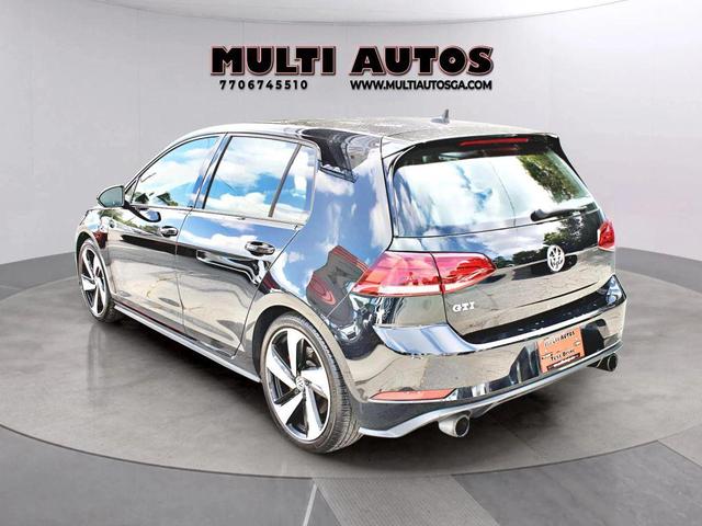 Photo of 2018 Deep Black Pearl Metallic Volkswagen Golf GTI
