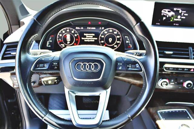 Photo of 2017 Black Audi Q7