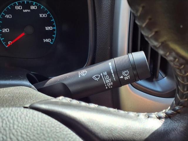 Photo of 2021 Summit White Chevrolet Colorado
