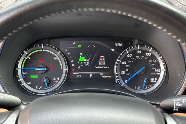 Photo of 2020 Moon Dust Toyota Highlander Hybrid