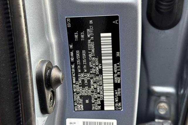 Photo of 2020 Moon Dust Toyota Highlander Hybrid