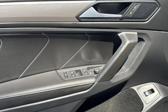 Photo of 2024 Deep Black Pearl Volkswagen Tiguan