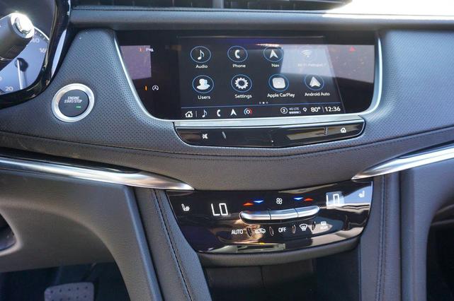 Photo of 2025 Argent Silver Metallic Cadillac XT5