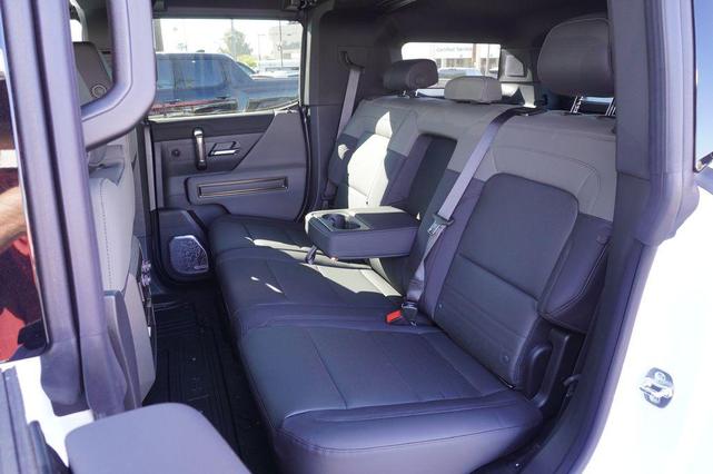 Photo of 2025 Interstellar White GMC HUMMER EV SUV
