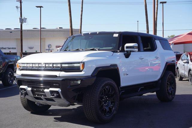 Photo of 2025 Interstellar White GMC HUMMER EV SUV