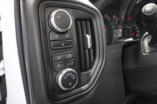 Photo of 2025 Summit White GMC Sierra 3500