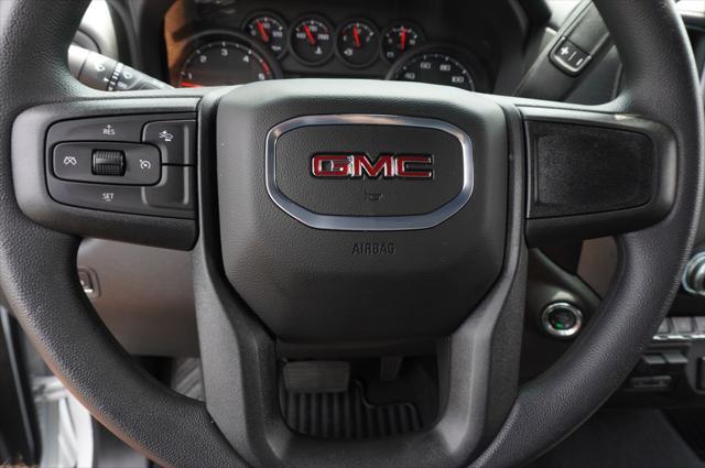 Photo of 2025 Summit White GMC Sierra 3500