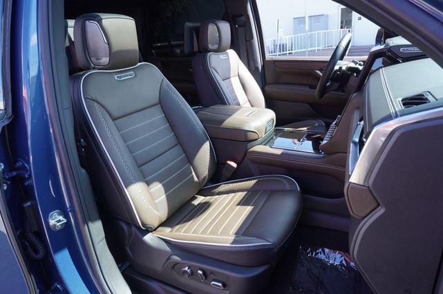 Photo of 2025 Downpour Metallic GMC Yukon