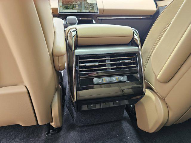 Photo of 2025 EIGER GREY Land Rover Range Rover Sport