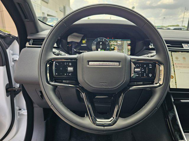 Photo of 2026 Fuji White Land Rover Range Rover Velar
