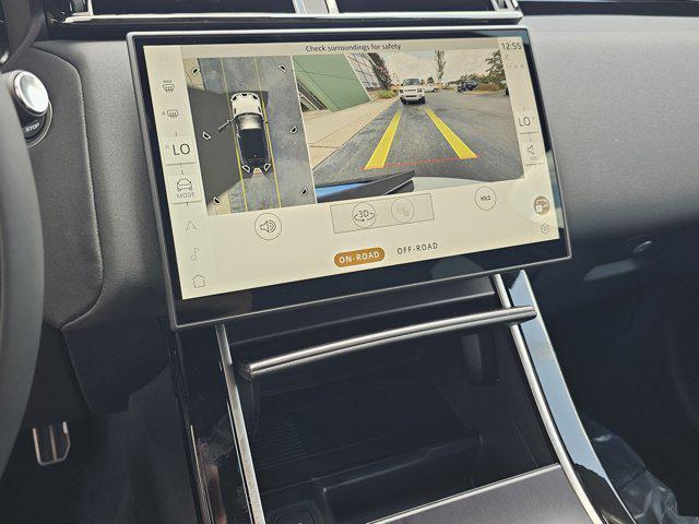 Photo of 2026 Fuji White Land Rover Range Rover Velar
